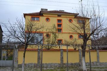 Фотографии Гостевой дом Marinovata Kashta Guest House г. Велики-Преслав (Болгария) №1 Фото Гостевой дом Marinovata Kashta Guest House г. Велики-Преслав 1