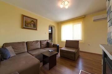 Фото номера Апартаменты с видом на горы Гостевой дом Marinovata Kashta Guest House г. Велики-Преслав 7
